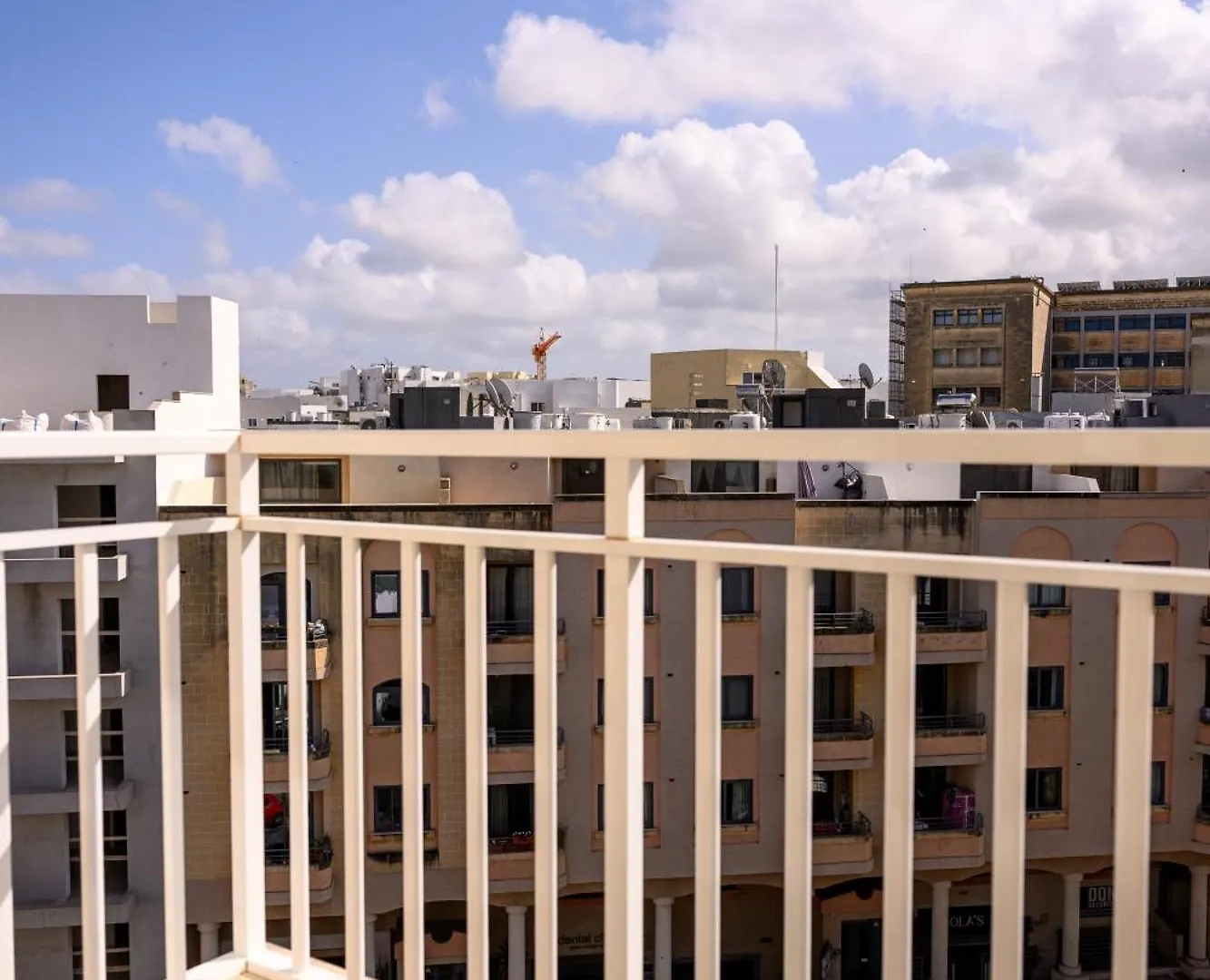 F11 Modern And Bright Apartment In Malta Msida 0*,