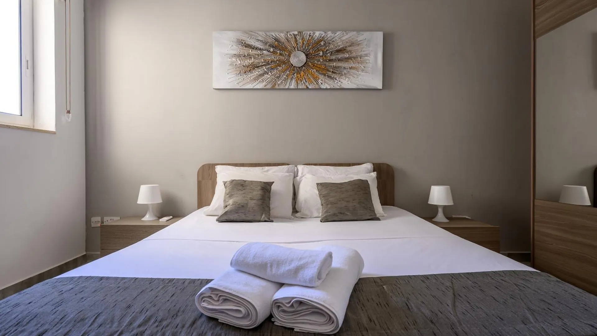 F11 Modern And Bright Apartment In Malta Msida