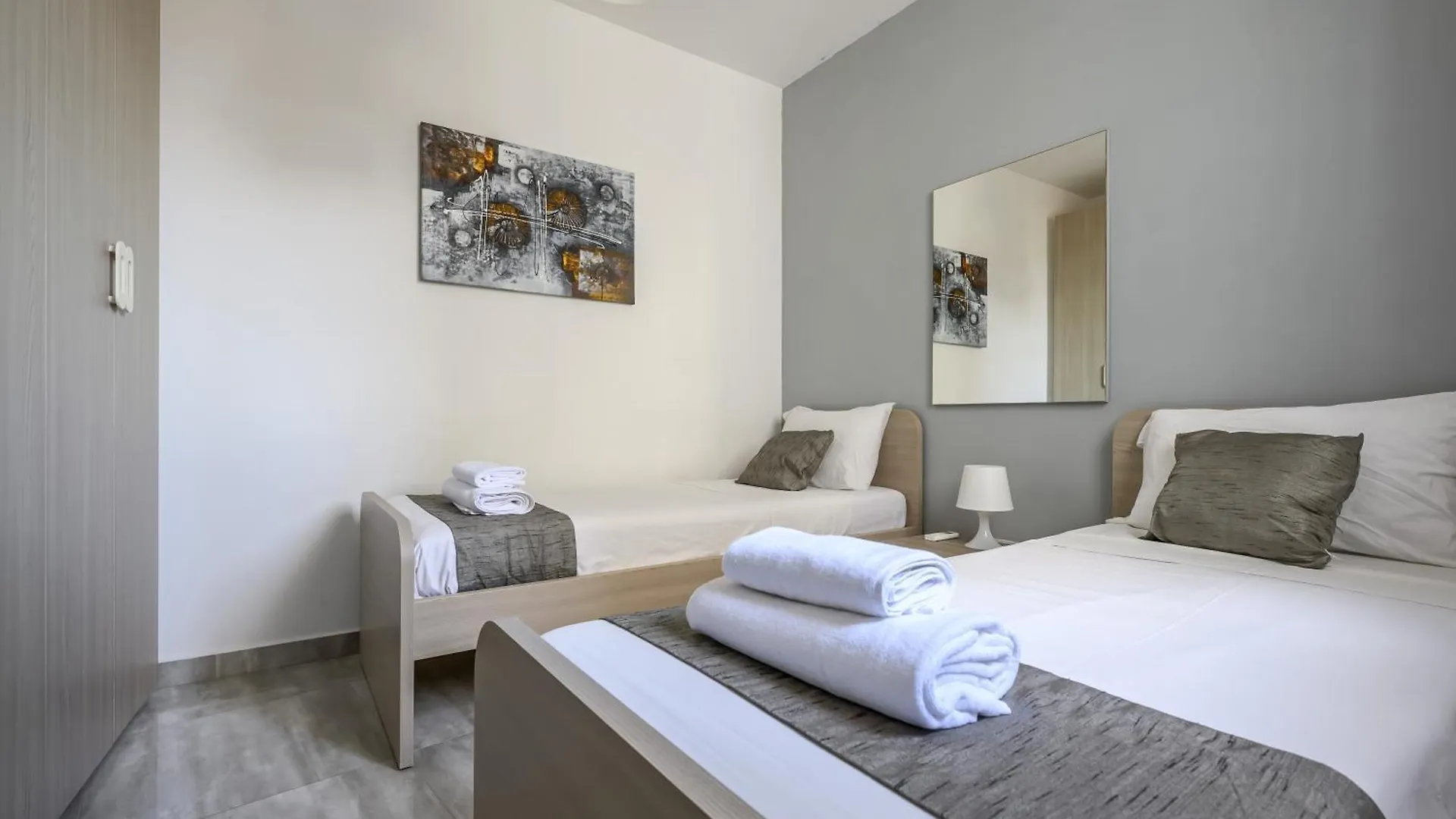 F11 Modern And Bright Apartment In Malta Msida