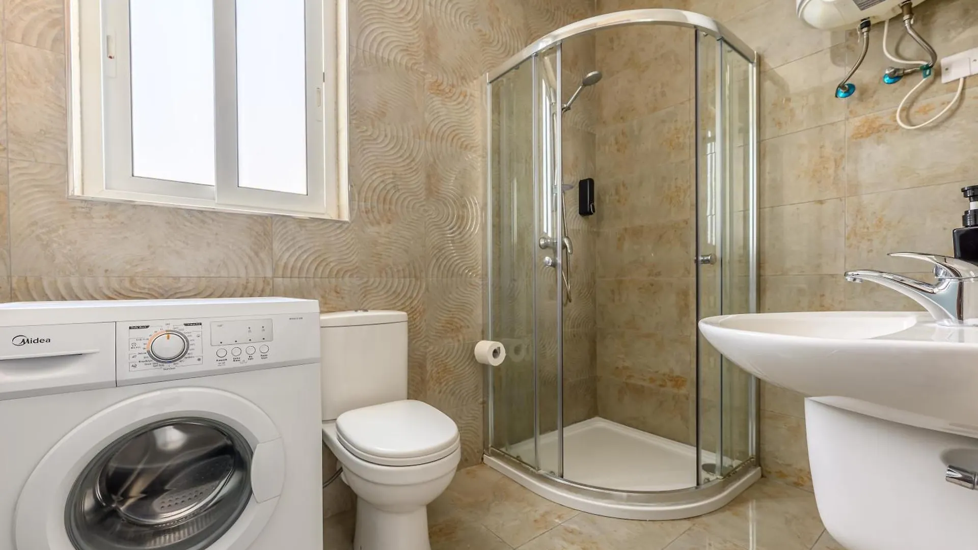 F11 Modern And Bright Apartment In Malta Msida Malta